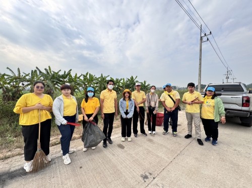 กองการศึกษาร่วมกิจกรรมจิตรอาสาปรับภูมิทัศน์ถนนทางหลวงชนบท 3050