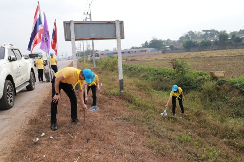 กองยุทธศาสตร์และงบประมาณ เข้าร่วมกิจกรรมจิตอาสาปรับภูมิทัศน์เส้นทางเสด็จฯ ถนนทางหลวงชนบท 3050