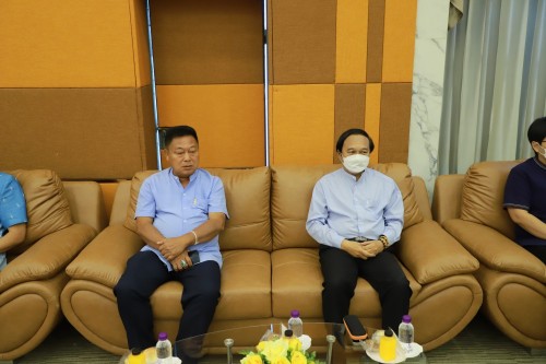 ประชุมคณะกรรมการชุมชน ทั้ง 20 ชุมชน ในเขตเทศบาลนครแม่สอด เพื่อสร้างปฏิสัมพันธ์อันดี ระหว่างเทศบาลนครแม่สอด และคณะกรรมการชุมชน ทั้ง 20 ชุมชน