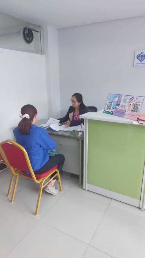 ฝ่ายสังคมสงเคราะห์ ให้บริการแก่คนพิการและผู้ดูแลคนพิการ ในการให้บริการสวัสดิการด้านต่างๆเกีายวกับคนพิการ