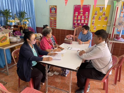 ดำเนินการจ่ายเบี้ยยังชีพให้แก่ผู้สูงอายุ คนพิการ และผู้ป่วยเอดส์