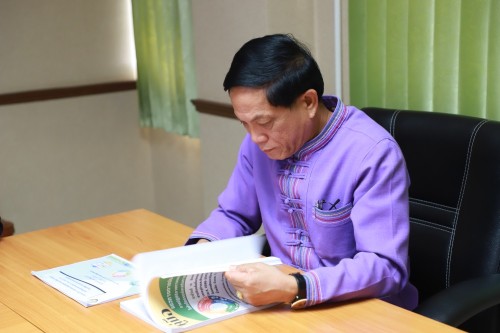 กองยุทธศาสตร์และงบประมาณ เข้าร่วมการอบรม เรื่อง การตรวจสอบข้อมูลหมุดหมายแผนพัฒนาเศรษฐกิจและสังคมแห่งชาติ ฉบับที่ 13 (พ.ศ.2566 - 2570) ในแผนพัฒนาขององค์กรปกครองส่วนท้องถิ่น (ผ่าน Facebook Live)