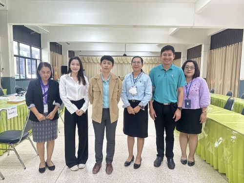 คณะกรรมการตรวจเยี่ยมสนามสอบการประเมินความสามารถด้านการอ่านของผู้เรียน (RT) ชั้นประถมศึกษาปีที่ 1 ปีการศึกษา 2566 ของนักเรียนในสังกัดเทศบาลนครแม่สอด