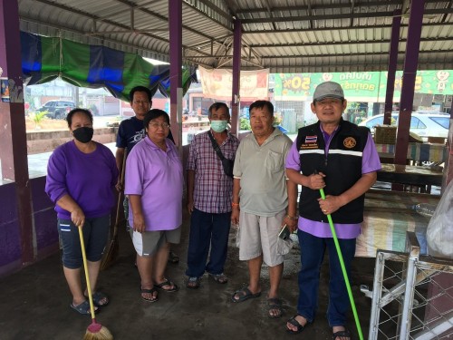 เทศบาลนครแม่สอด ลงพื้นที่ดำเนินการฉีดล้างทำความสะอาด ตลาดในเขตเทศบาลนครแม่สอด 