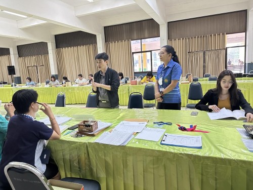 คณะกรรมการตรวจเยี่ยมสนามสอบการประเมินคุณภาพผู้เรียน (์NT) ชั้นประถมศึกษาปีที่ 3 ประจำปีการศึกษา 2566 ของนักเรียนในสังกัดเทศบาลนครแม่สอด