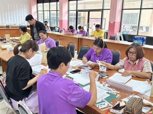 คณะกรรมการตรวจเยี่ยมสนามสอบการประเมินคุณภาพผู้เรียน (์NT) ชั้นประถมศึกษาปีที่ 3 ประจำปีการศึกษา 2566 ของนักเรียนในสังกัดเทศบาลนครแม่สอด