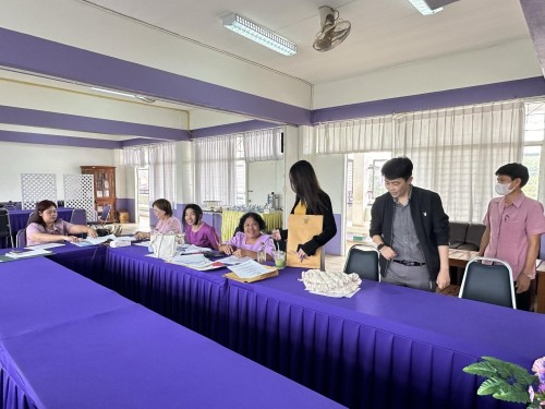 คณะกรรมการตรวจเยี่ยมสนามสอบการประเมินคุณภาพผู้เรียน (์NT) ชั้นประถมศึกษาปีที่ 3 ประจำปีการศึกษา 2566 ของนักเรียนในสังกัดเทศบาลนครแม่สอด