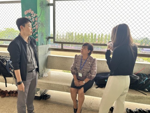 คณะกรรมการตรวจเยี่ยมสนามสอบการประเมินคุณภาพผู้เรียน (์NT) ชั้นประถมศึกษาปีที่ 3 ประจำปีการศึกษา 2566 ของนักเรียนในสังกัดเทศบาลนครแม่สอด