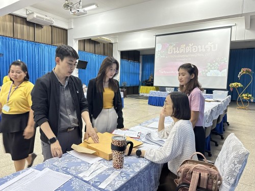 คณะกรรมการตรวจเยี่ยมสนามสอบการประเมินคุณภาพผู้เรียน (์NT) ชั้นประถมศึกษาปีที่ 3 ประจำปีการศึกษา 2566 ของนักเรียนในสังกัดเทศบาลนครแม่สอด