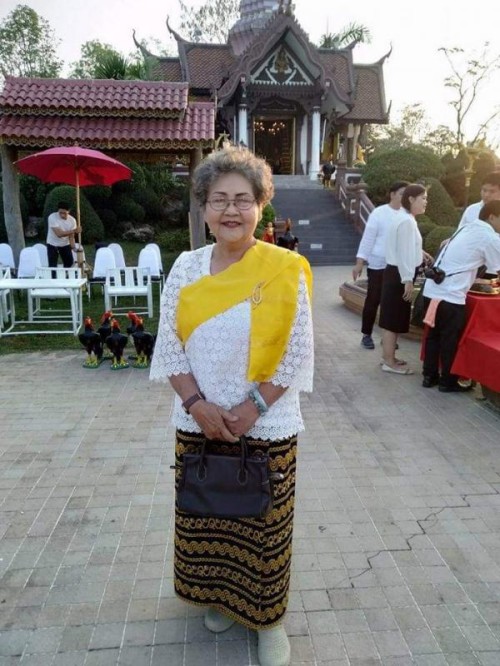 ปราชญ์ชาวบ้าน คุณสมทรง เพชรแทน