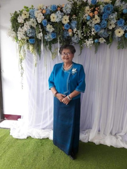 ปราชญ์ชาวบ้าน คุณสมทรง เพชรแทน