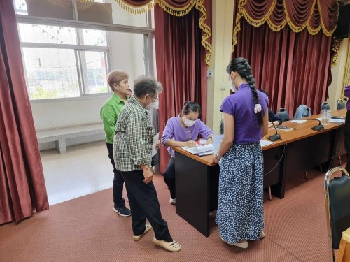 เทศบาลนครแม่สอดจัดประชุมเตรียมความพร้อมโครงการจัดงานประเพณีสงกรานต์ ประจำปีงบประมาณ 2567