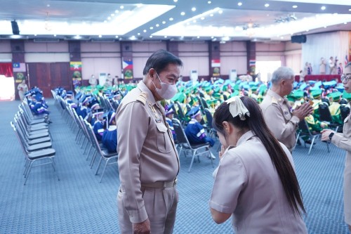 เทศบาลนครแม่สอดจัดกิจกรรมพิธีมอบวุฒิบัตรยุวบัณทิต ประจำปีการศึกษา 2566