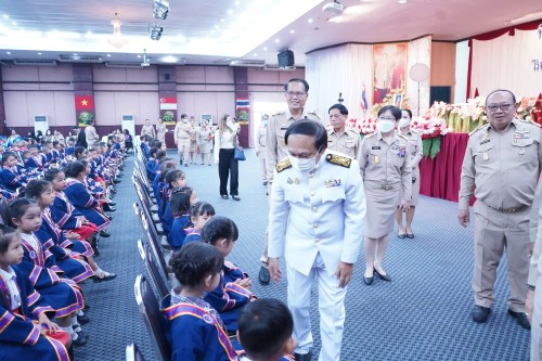 เทศบาลนครแม่สอดจัดกิจกรรมพิธีมอบวุฒิบัตรยุวบัณทิต ประจำปีการศึกษา 2566