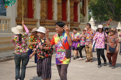 ทศบาลนครแม่สอดร่วมจัดกิจกรรมโครงการแห่ไม้ก๊ำสะหลี ประจำปี 2567