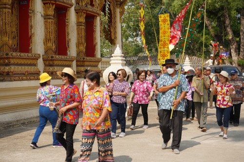 ทศบาลนครแม่สอดร่วมจัดกิจกรรมโครงการแห่ไม้ก๊ำสะหลี ประจำปี 2567