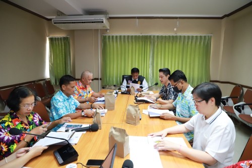 กองยุทธศาสตร์และงบประมาณ จัดประชุมคณะกรรมการติดตามและประเมินผลแผนพัฒนาเทศบาลนครแม่สอด ประจำปีงบประมาณ พ.ศ. 2567