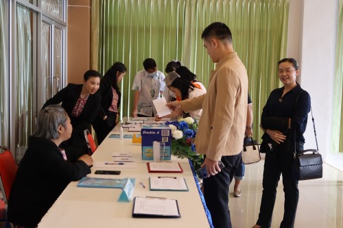 กองการเจ้าหน้าที่ จัดอบรมโครงการฝึกอบรมพัฒนาบุคลากรของเทศบาลนครแม่สอด