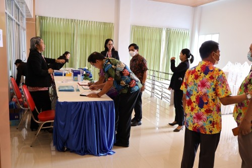 กองการเจ้าหน้าที่ จัดอบรมโครงการฝึกอบรมพัฒนาบุคลากรของเทศบาลนครแม่สอด