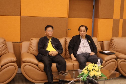 กองการเจ้าหน้าที่ จัดอบรมโครงการฝึกอบรมพัฒนาบุคลากรของเทศบาลนครแม่สอด