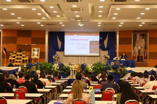 กองการเจ้าหน้าที่ จัดอบรมโครงการฝึกอบรมพัฒนาบุคลากรของเทศบาลนครแม่สอด