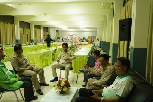 ายกเทศมนตรีนครแม่สอดพร้อมคณะผู้บริหารลงพื้นที่ตรวจเยี่ยมสถานศึกษาในสังกัด