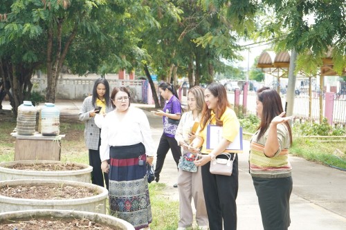ท้องถิ่นจังหวัดตากลงพื้นที่ติดตามกิจกรรมการสร้างความมั่นคงทางอาหารอย่างยั่งยืนของสถานศึกษาสังกัดองค์กรปกครองส่วนท้องถิ่น