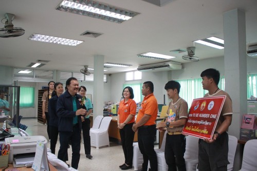 กองยุทธศาสตร์และงบประมาณ เข้าร่วมประชุมการติดตามประเมินผลการดำเนินงานชมรม TO BE NUMBER ONE
