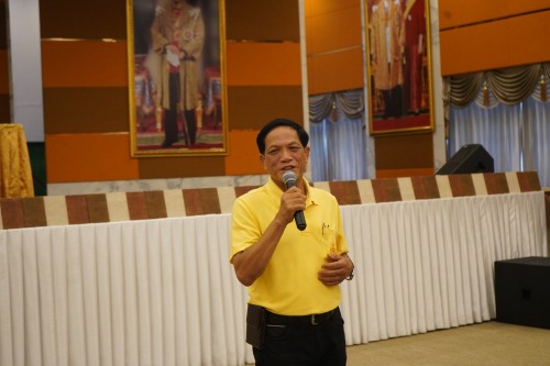 นายกเทศมนตรีนครแม่สอดกล่าวให้โอวาสนักเรียนในสังกัด โครงการจัดส่งนักกีฬาเข้าร่วมแข่งขันกีฬานักเรียนองค์กรปกครองส่วนท้องถิ่น ระดับภาคเหนือ