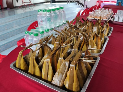 ขนมสอดไส้ ชุมชนบ้านทุ่ง