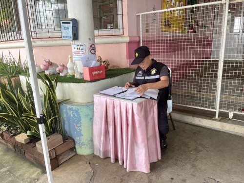 เจ้าหน้าที่เทศกิจ ออกตรวจตามมาตรการรักษาความปลอดภัยในโรงเรียน เขตเทศบาลนครแม่สอด 20/6/2567