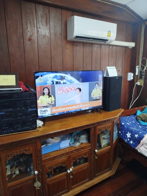 เจ้าหน้าที่กองยุทธศาสตร์และงบประมาณ ดำเนินการตามคำร้อง ขอซ่อมแซมเคเบิ้ลทีวี