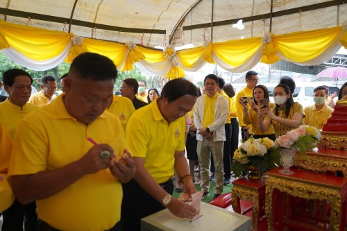 เทศบาลนครแม่สอดจัดพิธีหล่อเทียนจำนำพรรษา ประจำปี 2567