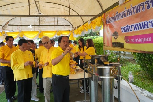 เทศบาลนครแม่สอดจัดพิธีหล่อเทียนจำนำพรรษา ประจำปี 2567