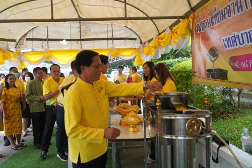 เทศบาลนครแม่สอดจัดพิธีหล่อเทียนจำนำพรรษา ประจำปี 2567