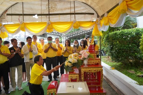 เทศบาลนครแม่สอดจัดพิธีหล่อเทียนจำนำพรรษา ประจำปี 2567