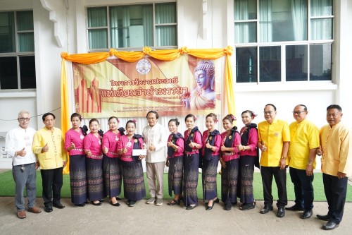 เทศบาลนครแม่สอดจัดกิจกรรมประเพณีแห่เทียนจำนำพรรษา ประจำปี พ.ศ. 2567