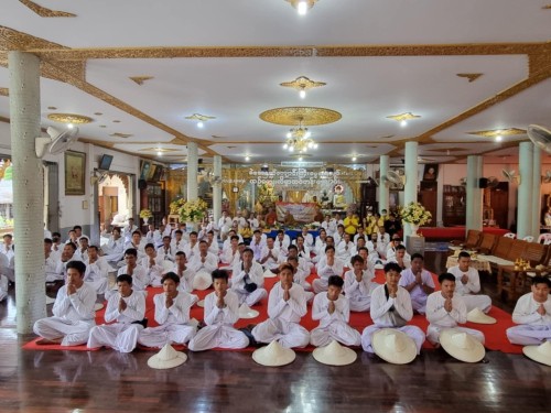 เทศบาลนครแม่สอดร่วมกับวัดแม่ซอดหน้าด่าน ร่วมสืบสานประเพณีแล้อุ๊ปั๊ดตะก่า ประจำปี 2567