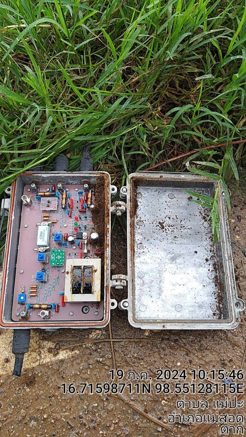 เจ้าหน้าที่กองยุทธศาสตร์และงบประมาณ ดำเนินการตามคำร้องขอซ่อมแซมเคเบิ้ลทีวี เพื่อการศึกษาเทศบาลนครแม่สอด