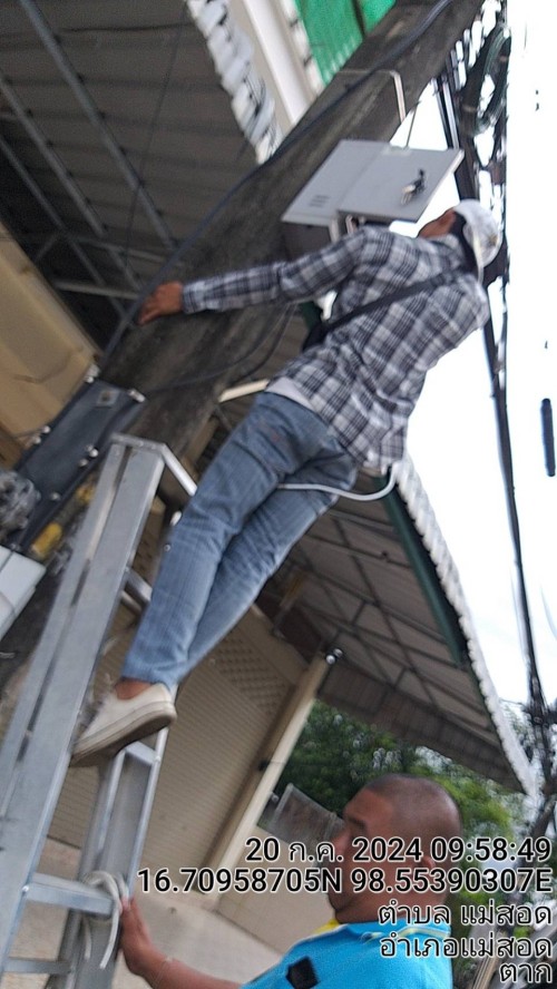 เจ้าหน้าที่กองยุทธศาสตร์และงบประมาณ ดำเนินการตามคำร้องขอซ่อมแซมเคเบิ้ลทีวี และขอใช้ข้อมูลจากกล้องวงจรปิด