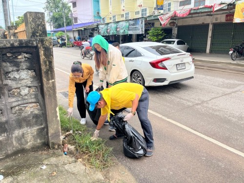 กองช่างสุขาภิบาลได้เข้าร่วมกิจกรรมจิตอาสาพัฒนาปรับปรุงภูมิทัศน์เฉลิมพระเกียรติ พระบาทสมเด็จพระเจ้าอยู่หัว เนื่องในโอกาสพระราชพิธีมหามงคลเฉลิมพระชนมพรรษา 6 รอบ 28 กรกฎาคม 2567