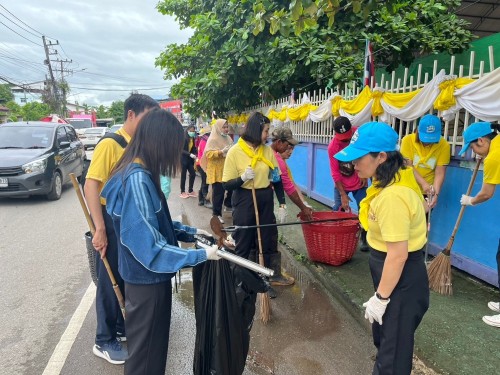 กองช่างสุขาภิบาลได้เข้าร่วมกิจกรรมจิตอาสาพัฒนาปรับปรุงภูมิทัศน์เฉลิมพระเกียรติ พระบาทสมเด็จพระเจ้าอยู่หัว เนื่องในโอกาสพระราชพิธีมหามงคลเฉลิมพระชนมพรรษา 6 รอบ 28 กรกฎาคม 2567