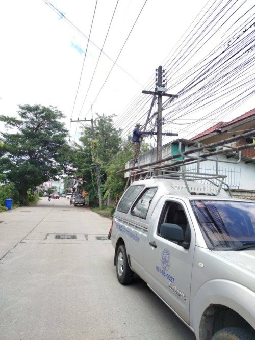 เจ้าหน้าที่กองยุทธศาสตร์และงบประมาณ ดำเนินการตามคำร้องขอ ติดตั้งและซ่อมแซมเคเบิ้ลทีวี เพื่อการศึกษาเทศบาลนครแม่สอด ระหว่างวันที่ 1 - 6 สิงหาคม 2567 