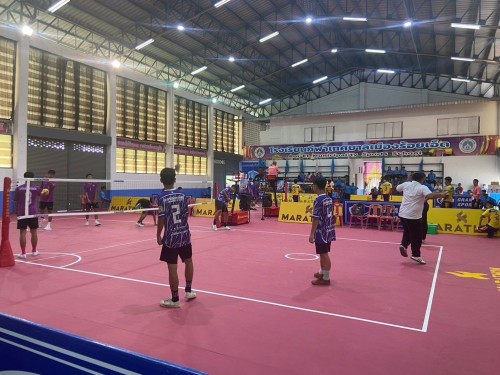 นายกเทศมนตรีนครแม่สอดพร้อมผู้บริหารร่วมให้กำลังใจนักเรียนในสังกัด โครงการจัดส่งนักกีฬาเข้าร่วมแข่งขันกีฬานักเรียนองค์กรปกครองส่วนท้องถิ่น ระดับประเทศ ณ จังหวัดร้อยเอ็ด