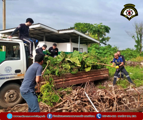 ดับเพลิงนครแม่สอด ร่วมกันทำความสะอาด ปรับปรุงภูมิทัศน์ บริเวณสถานีดับเพลิง นครแม่สอด