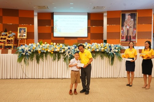 เทศบาลนครแม่สอดจัดกิจกรรมโครงการทุนการศึกษาสำหรับนักศึกษาและการให้ความช่วยเหลือนักเรียนในเขตเทศบาลนครแม่สอด ประจำปีงบประมาณ 2567