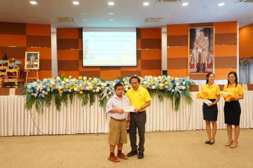 เทศบาลนครแม่สอดจัดกิจกรรมโครงการทุนการศึกษาสำหรับนักศึกษาและการให้ความช่วยเหลือนักเรียนในเขตเทศบาลนครแม่สอด ประจำปีงบประมาณ 2567