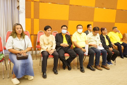 กองการศึกษาจัดโครงการฝึกอบรมเชิงปฏิบัติการเพื่อพัฒนาเด็กและเยาวชนให้มีคุณธรรม จริยธรรม และทักษะทางสังคม