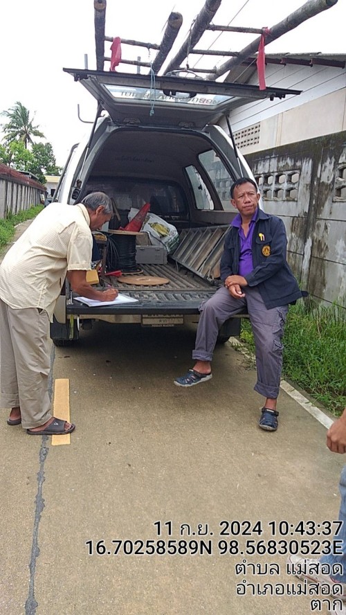 เจ้าหน้าที่กองยุทธศาสตร์และงบประมาณ ดำเนินการตามคำร้องขอติดตั้งซ่อมแซมเคเบิ้ลทีวี เพื่อการศึกษาเทศบาลนครแม่สอด