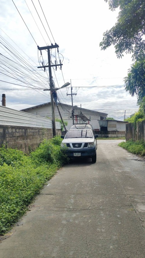 เจ้าหน้าที่กองยุทธศาสตร์และงบประมาณ ดำเนินการตามคำร้องขอติดตั้งซ่อมแซมเคเบิ้ลทีวี เพื่อการศึกษาเทศบาลนครแม่สอด